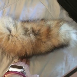 Gorgeous and fluffy real fox tail with a clip!